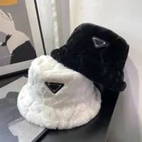 2022 Mode Winter Fuzzy hochwertiger Hut Kaninchen Haarhüte Klassische Mütze