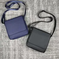 Mody-Style-Briefzusäure Messenger Bag Umhängetaschen Designer Cross Body hochwertige ultraveaktausend Stoffmänner und Frauenhandtasche NYG2025