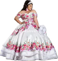 Witte Mexicaanse stijl Quinceanera Jurken Charro Off The Shoulders Plus Size Prom Dress 2022 Luxe Borduurwerk Vestidos de 15 Años Lace Up Sweet 15 Birthday Party Wear