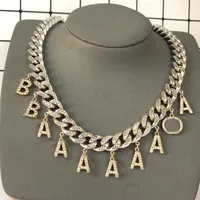 Kvinnors designer halsband mode silver halsband guldkedja hänge halskläder för kvinnor brev vridmoment bröllop lyxiga smycken lejon bin