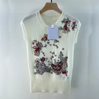 Women's Sweaters Wool Cashmere Flowers Knitted Sleeveless Vest Sweater Women High End Quality Butterfly Floral Embroidery Pattern Tops Lady