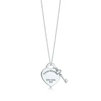 Bitte kehren Sie zum New Yorker Herzschlüsselanhänger Halskette Original 925 Silver Love Halsketten Charme Frauen DIY Charme Schmuckgeschenk Clavicl252k zurück