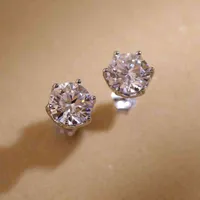 Moissanite Stud Pendientes para mujeres 925 Sterling Silver Ear Studs 2022 Moda Laboratorio de bodas Creado Joyas de diamante