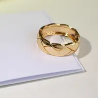 Mens ring män Förlovningsringar för kvinna Bague C Anillos Anello Wed Engagement Channel Jewelry Designer Bijoux Luxe Schmuck Love Joyeria Joyas Gioielli