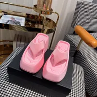 2022 Sandals Summer Fashion New Fashion Ladies Flat Flat Shoes Single Single Leather Leather Sexy Party Platform