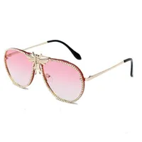 선글라스 스타일 트렌디 한 금속 수제 다이아몬드 체인 장식 꿀벌 여성 패션 화려한 렌즈 태양 음영 안경 UV400sunglasses