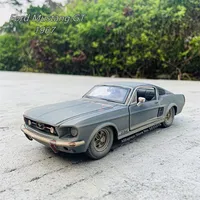 Maisto من 1 إلى 24 Old 1967 Ford Mustang GT Simulation Car Model Carning Collection Collection Toy Toy Gift 220525