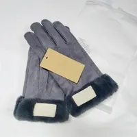 Mode Frauenmarke Handschuhe für Winter- und Herbst -Kaschmirhandschuhe mit hübschem Pelzball Outdoor Sport warmer Winter Glo201g