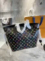 Frauen Tasche große Handtasche Tasche Leder diagonaler Körper Einkaufstasche 2022 Modezylinder 2 in 1 Einzel -Umhängetasche Farblogo
