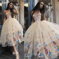 أنيقة زائد الحجم Vestidos de Graduacion 2020 Champagne Short HomeComing Dresses Embroidery Flower Victass 283m