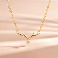 Anhänger Halskette Gold plattierte Geweih Mode einfache kubische Zirkonia Charme Frauen Halskette Luxus Braut Verlobung Juwelchpendant Halskette