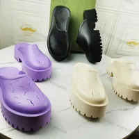 Дешевая дизайнерская женская платформа резиновая перфорированная буква GGG Sandal High Platform Lug Seale Low Heel Lovers Shoes Mens Woman Sandals Роскошные тапочки