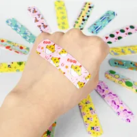 Huishouden Sundries 120 Stks Waterdicht Ademend Schattig Cartoon Band Aid Hemostasis Adhesive Bandages Eerste hulp Emergency Kit voor kinderen Kinderen