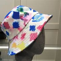 Casquette Designers Caps Hoeden Mens Bonnet Mutsen Graffiti Bucket Hoed Dames Cap Snapbacks Fedora Phited Hats Woman Luxurys Sunhat