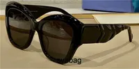 Nuevo producto Diseño popular Gafas de sol 0808 Color de ojo de gato encantador Big marco Big, templos especiales de moda estilo de moda NFDK