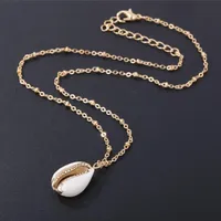 Mode natürliche Muschelpackung Gold Halskette für Frauen natürlicher Cowrie-Muschel Anhänger mit doppelten Kaution Gold Trim Kette Halskette235t