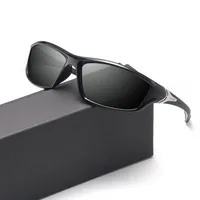 Sonnenbrille Guangdu polarisierte Männer Frauen Marke Design Vintage Square Sports Sonnenbrille für männliche Fahrtöne Eyewear UV400304z