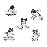 Kreativer Skateboard Hund Emaille Broschen Pins Bag Rucksack Hut Denim Metal Badge Klamte Revers Pin Jungen Geschenke Jude Juden Los