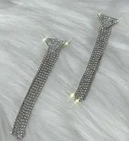 Europese en Amerikaanse brieven bengelen kroonluchter flash diamant niche ontwerp met lange franjes oorbellen vrouwen hoge kwaliteit snelle levering