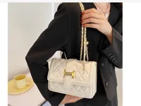 DA34 Женская дизайнерская сумочка роскошь должна закупить модную кошельку кошелька для кросс -кухни рюкзак для маленьких цепных кошельки бесплатные покупки