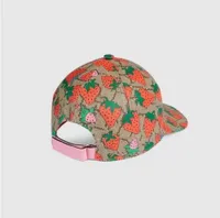 야구 뜨거운 클래식 편지 딸기 인쇄 모자 여성 유명한 면화 조정 가능한 두개골 스포츠 골프 곡선 고품질 선인장 모자
