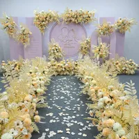 装飾的な花の花輪シャンパンシリーズウェディングフラワーアレンジメントシミュレーションロウテーブルロードリードステージバックグラウンドコーナーボール