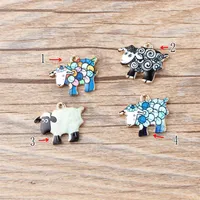 Nuevo 10pcs Enameles de moda de alta calidad Charms Regalos de oveja Pulsera Collar Collar Accesorios de joyería DIY Craft 20202371