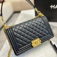 Fashion designer bag women Handbags cross Messenger Shoulder chain Bags high quality leather wallet women&#039;s large capacity V-shaped diamond mesh 04