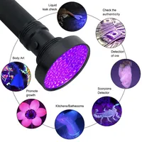 100/51 LED PLASSE LAGLE NOIR BLACK AA Batterie imperméable lampe UV de haute qualité 395 nm pour le détecteur d'urine pour animaux de compagnie chien / chat Bogue de taches sèches 220708