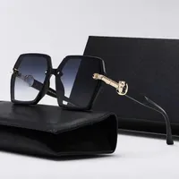16 Nuevas piezas de moda Gafas de sol para hombres Gafas de sol de alta calidad para hombres de lujo con gafas de sol diseñador de cinco colores
