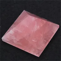 Geweldige Rose Quartz Reiki Roze Crystal Pyramid Quartz Natural Healing Hand Made Piramid Generator Energy Stone Room Decor Gift