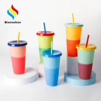 24oz Magic Color Changing Mugs Tumblers Plastic Drinking cup with lid and straw Candy colors magic coffee mug Reusable