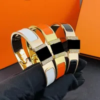 Bracciale designer classico di cristallo H largo 12 mm di lussuoso braccialetto di design per uomini donne europea coppia di moda europea 316L Bracciale in acciaio in acciaio
