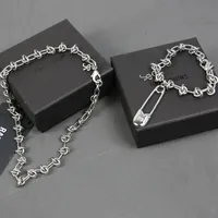 21SS Fashion Jewelry Raf Simons Hochwertige Männer- und Frauen Halskette Personalisierte Armbandurlaubsgeschenk316l