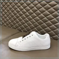 Hochwertige High-End-Sportswear-Schuhe für Männer importiert Kalbsleder, klassische Dekoration sind US38-45