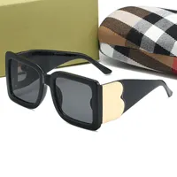 Uomo Donna Occhiali da sole Designer Designer Sunglasses Brand Brand Ornamentale Goggle Glasses Polarized Fashion Guidando occhiali adumbrali