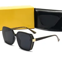 نظارة شمسية مصمم أزياء Sunglass رجال نساء أعلى جودة نظارات الشمس للرجل امرأة رفاهية UV400 العدسات حماية Case 6167 الملحقات