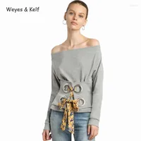 Chemises de chemisiers pour femmes Weyes kelf off épaule creux de femme élastique 2022 femmes gris sucrée lacet up blusas mujerwomen '