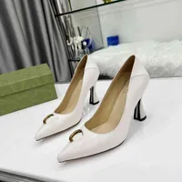 Designer G Women habille des chaussures talons sandales Classic Slide Letter Ggity Shoes Fashion Wedding fs