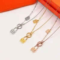 Love Necklaces Women&#039;s Pendant Vintage Embellishment Letter Charm Chain Pendant Necklace Fashion Gold Jewelry Gift with Velvet Bag