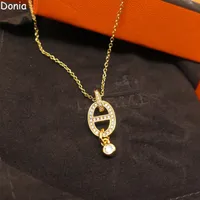 Donia Jewelry Luxury Necklace European och American Fashion Pig Nose Titanium Steel Micro-Set Zircon Pendant Designer Presenttillbehör med låda