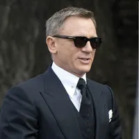 Square James Bond Мужчины солнцезащитные очки мужчина 2022 Дизайнерские женщины суперзвездо