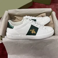 Designer Ace Sneakers Bee Leather Casual Shoes Classic White Couro Padrão Bottom gato tigre estamparam esportes bordados Snake Men Women Itália Lace Up Trainers
