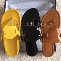High quality Women Flat Slippers Luxurys Designers Sandals Leather Brand Girl Slides Sandalias Casual Flip Flops Size 35-43 with B255F