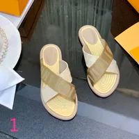 2022 new women's beach slippers flat bottomed summer luxury casual sandals versatile denim fashion sandals size 35-42 with box