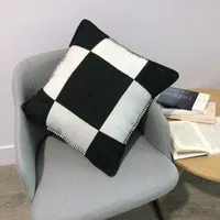 Almofada/travesseiro decorativo Carta de luxo H Cashmere Design Externo capas de lã de lã macia decorativa Almofadas de decoração para casa para sala de estar