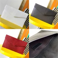 Sacs de sacs de bourse Designers concepteurs sac à main portefeuilles uptown crocodile embassé en cuir brillant enveloppe de porte