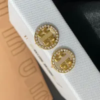 Kolczyki Ear Stud Marka M-Letter 18K Gold PlATED Projektanci miedzi Geometria Kobiety Kryształowe kolczyki Wedding Party Classic Style A993