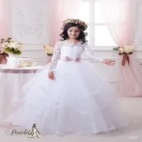 2021 Ball Gown Flower Girls Dresses with Long Sleeves and Tiered Skirt Lace Appliqued Tulle Beautiful First Communion Gowns for Li271f