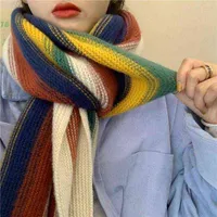 Sciarpa femminile in maglia 2022 inverno nuovi scialli pashmina in sciarpe a strisce arcobaleno a strisce vintage spesse avvolgimento t220817